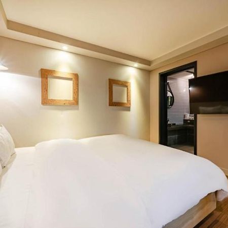 Ulsan Hotel 109 Buitenkant foto